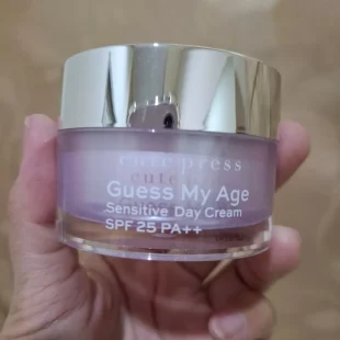 CUTE PRESS GUESS MY AGE SENSITIVE DAY CREAM SPF 25 PA++